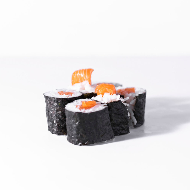 Salmon Roll.